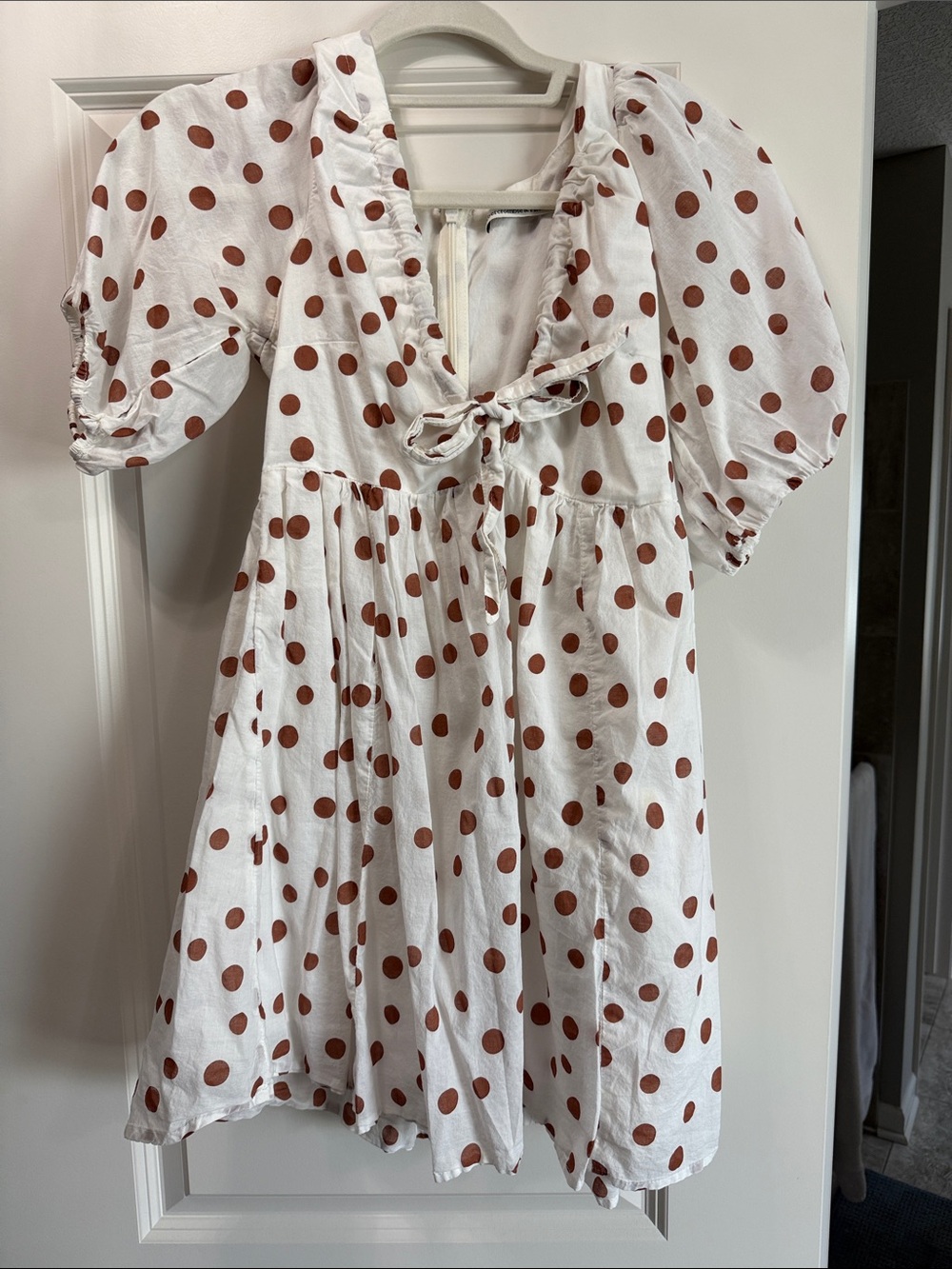 Abercrombie & Fitch White Dress with Brown Polka Dots - Tie Front Puff Sleeve
